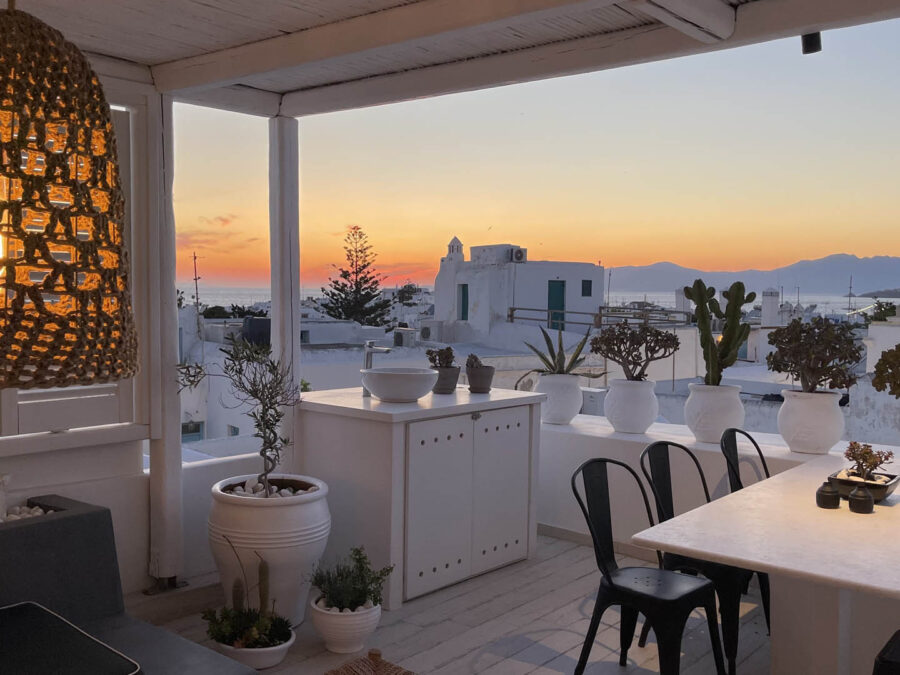 Luxury suite in Mykonos Town